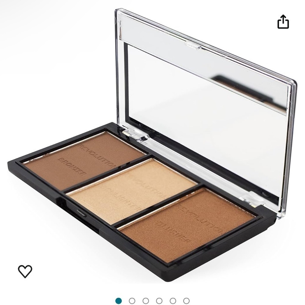 New! Revolution Ultra Contour Kit in Light Medium CO4